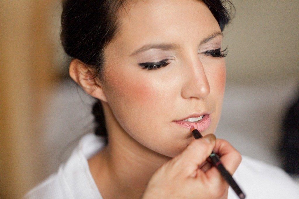 Maquillando-a-la-Novia-1024x683